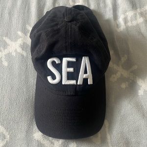 NWOT - Womens Seattle Seahawks Hat